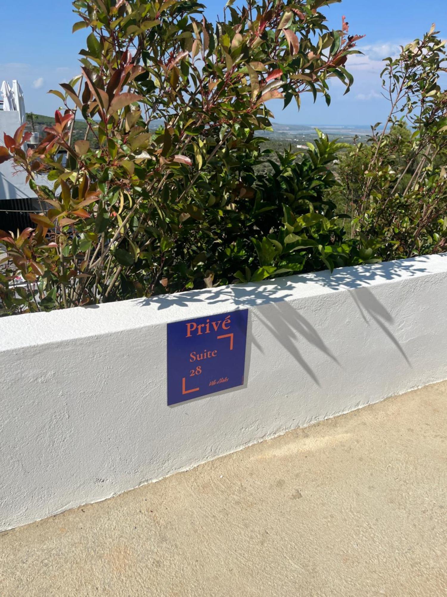 Suite 28 Treilles Esterno foto