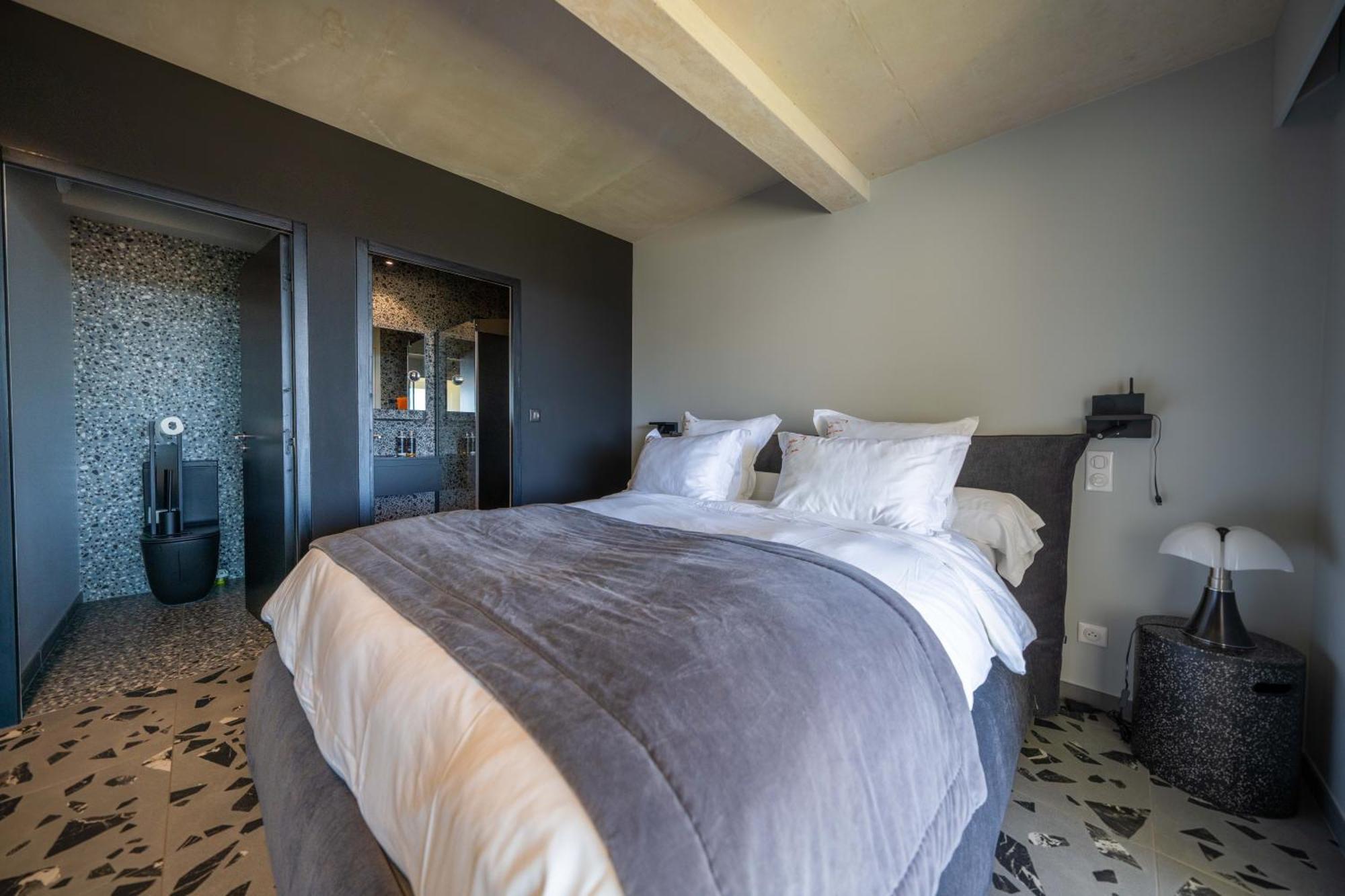 Suite 28 Treilles Esterno foto
